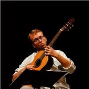 Ciao! Insegno chitarra classica e acustica. Sono i benvenuti allievi di qualsiasi età! :)